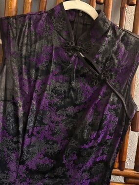 Y2K VINTAGE MORBID THREADS PURPLE AND BLACK SHINEY cheongsam dress SZ s